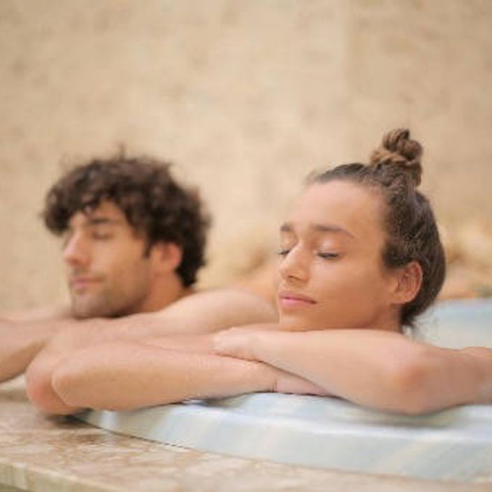 couple enjoying spa
