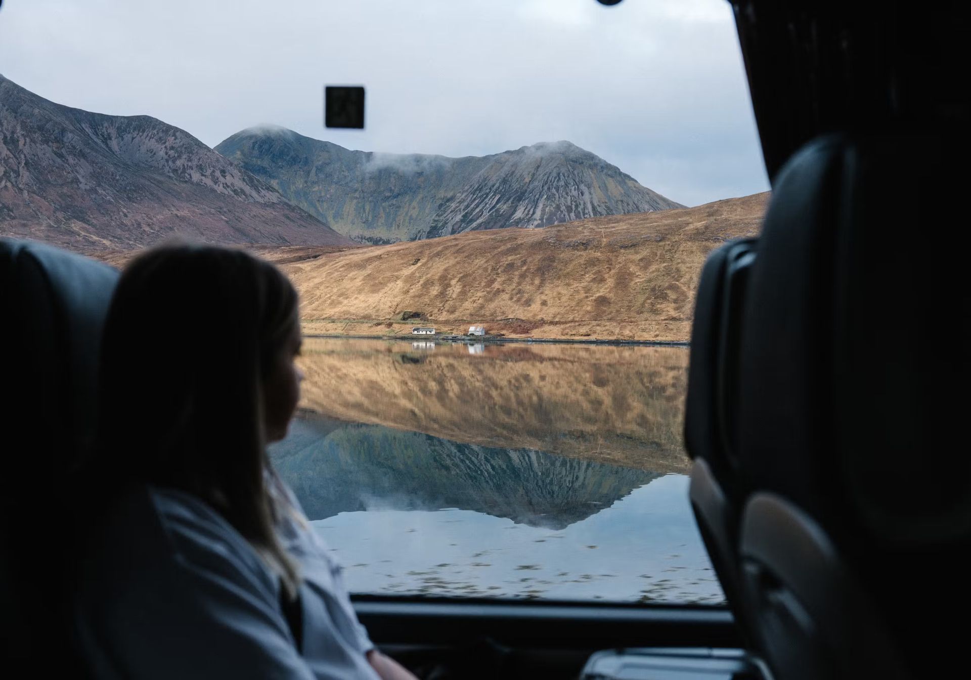 Veiw from looking out a train