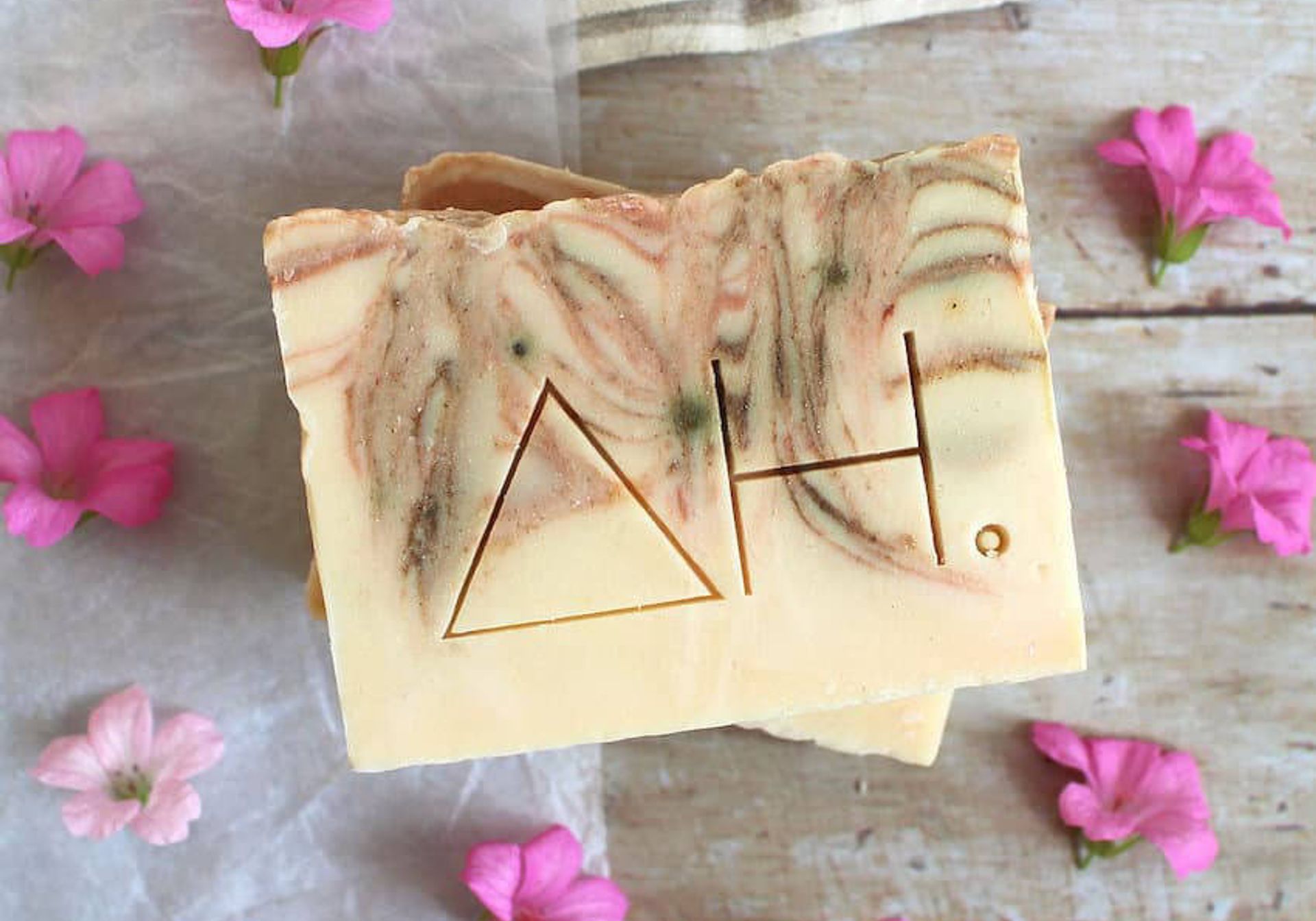 Authentic House geranium and pink clay soap