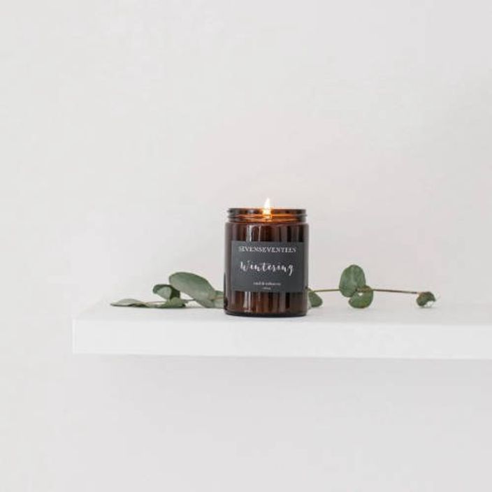 Wintering / Oud & Tobacco