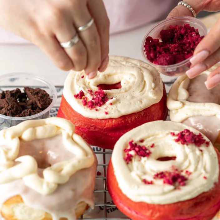 Doughnut Time doughnut decorating kit