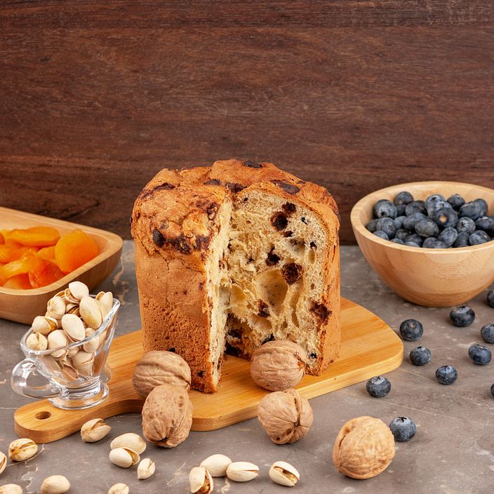 panettone, blueberries and nuts