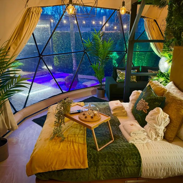 Luxury yurt