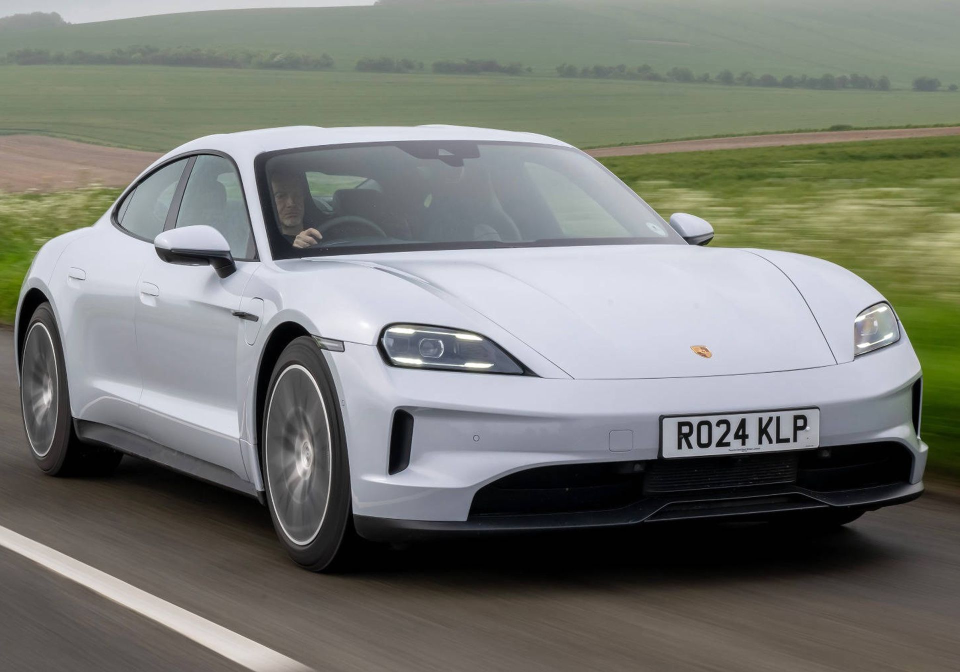 Porsche Taycan front