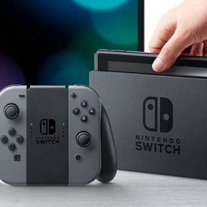 Nintendo Switch Console