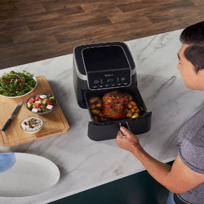a picture of a Ninja air fryer