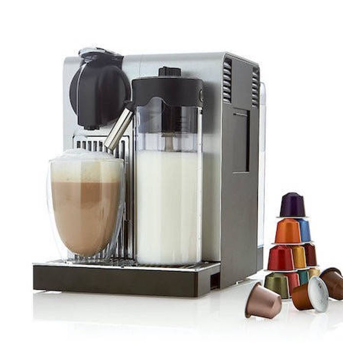De'Longhi Lattissima Pro Coffee Machine