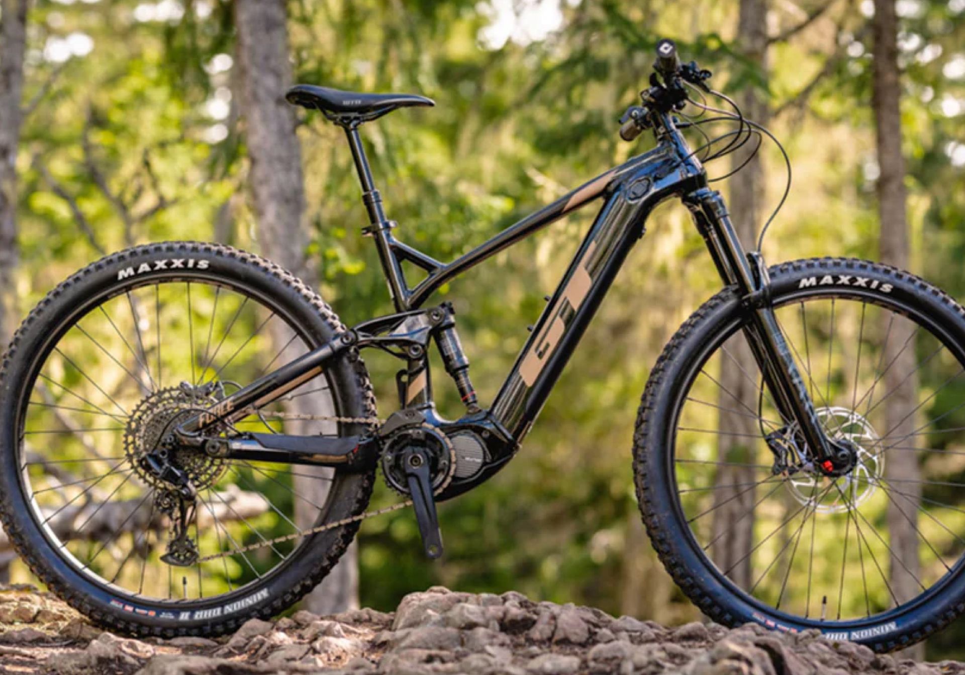 GT E-Mountain Bike